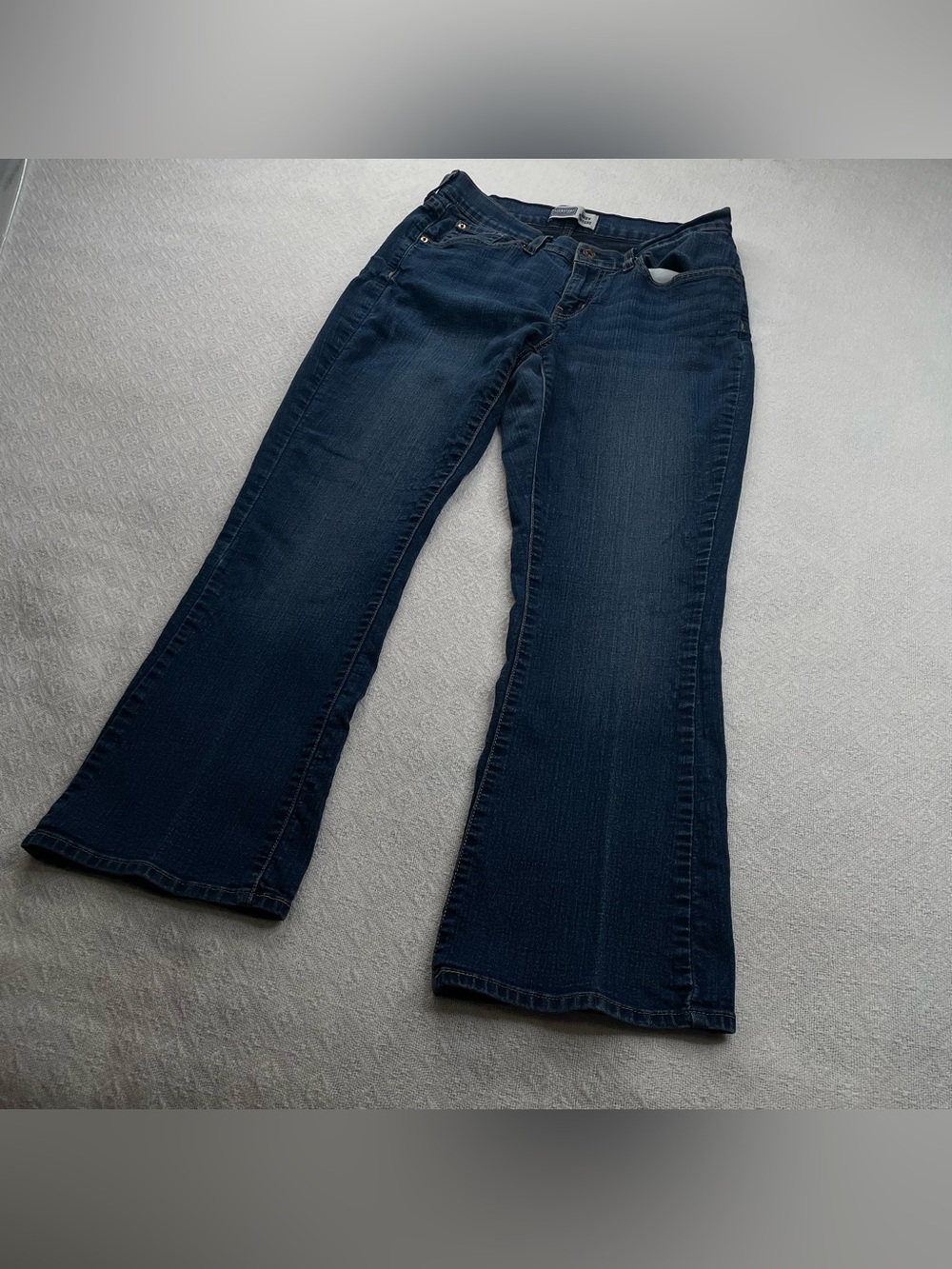 Levi's Dark‎ Blue Flare Jeans~ Size 12 S|C
Weekender Casual